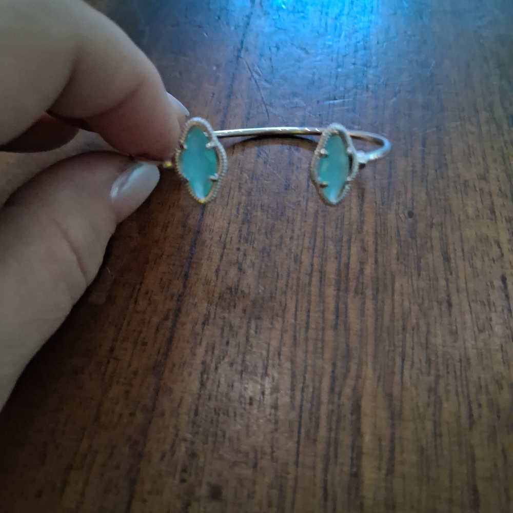 Kendra Scott Gold Bracelet with Green Stones